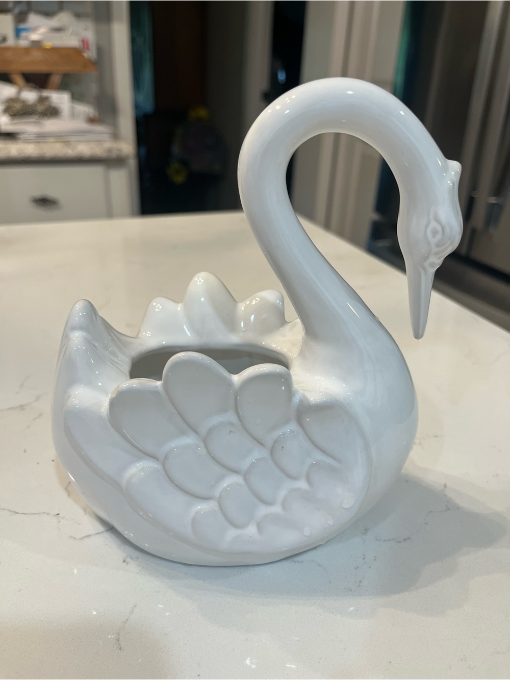 White Ceramic Swan Vase - Elegant Home Accent